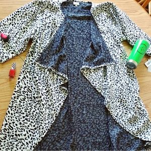 LuLaRoe Shirley Kimono